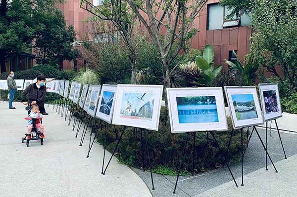 成都高新区石羊街道举办主题摄影展_fororder_摄影展现场-摄影--王伟