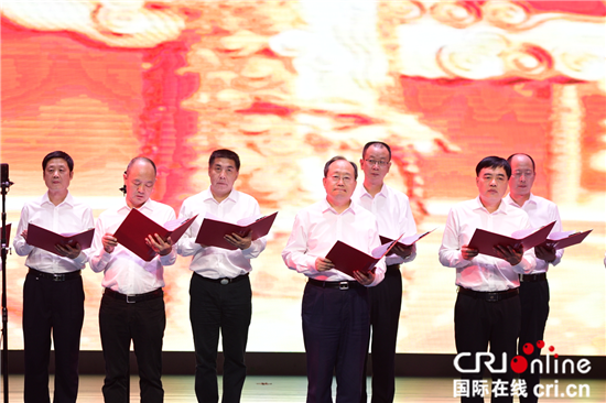 【CRI专稿 列表】重庆渝北市场监管局以文艺汇演献礼新中国成立70周年
