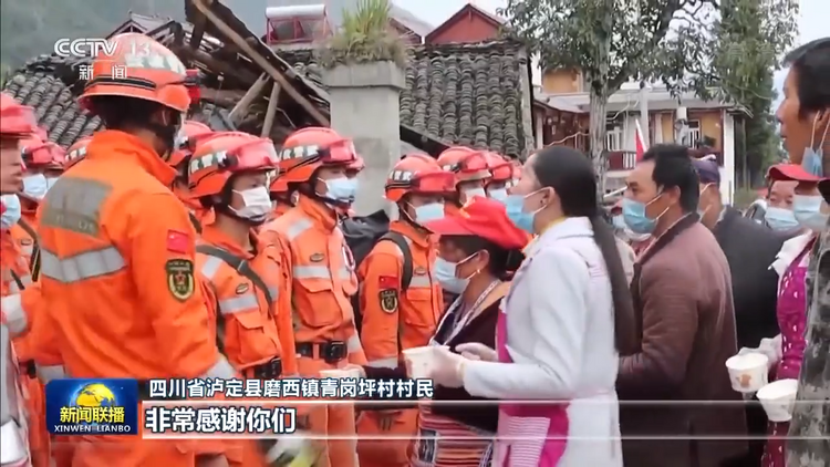 領航中國丨固本強基 讓黨旗在一線高高飄揚