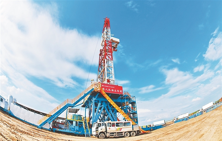 大慶油田 “加油增氣”向百年挺進