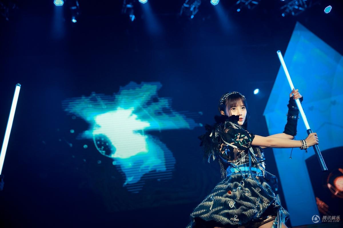 冒死偷拍SNH48总选排练 鞠婧祎服装造价数十万_娱乐_腾讯网