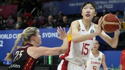 击败比利时队锁定小组第二 中国女篮落后时没有急躁