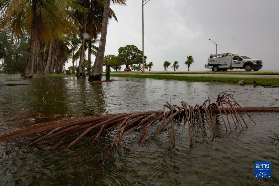 飓风“伊恩”逼近美国佛罗里达州