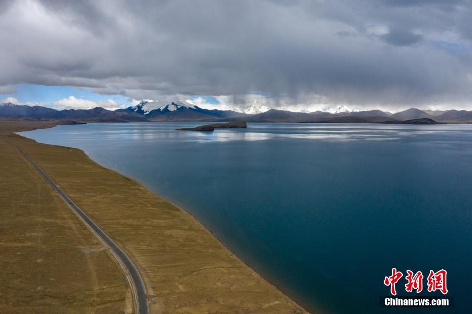 तिब्बतको"नीलम"— प्रोमोन्जो ताल