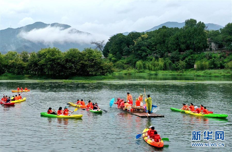 तूआन उ चे चाडमा चीनमा घरेलु पर्यटकको सँख्या चार करोड बढी