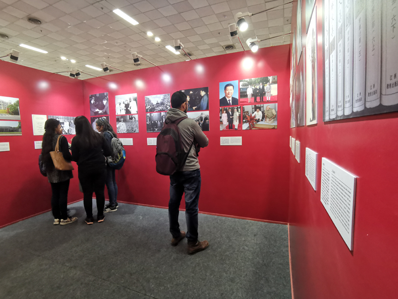 "चीनलाई बुझौं" पुस्तक प्रदर्शनी एवं "चीन-भारत सांस्कृतिक आदान-प्रदान फोटो प्रदर्शनी" नयाँ दिल्लीमा आयोजित
