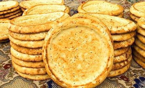 सिन च्याङ युगुर जातीय स्वायत्त प्रदेशको रोटी र खसीको मासु