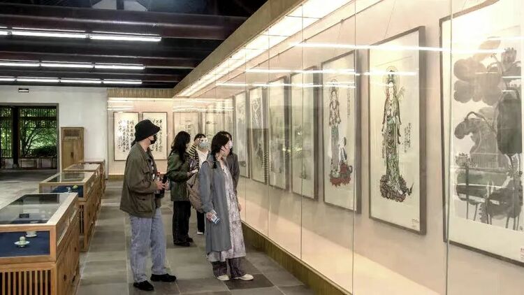 江蘇省中國畫學會學術提名展在揚州瘦西湖成功舉辦