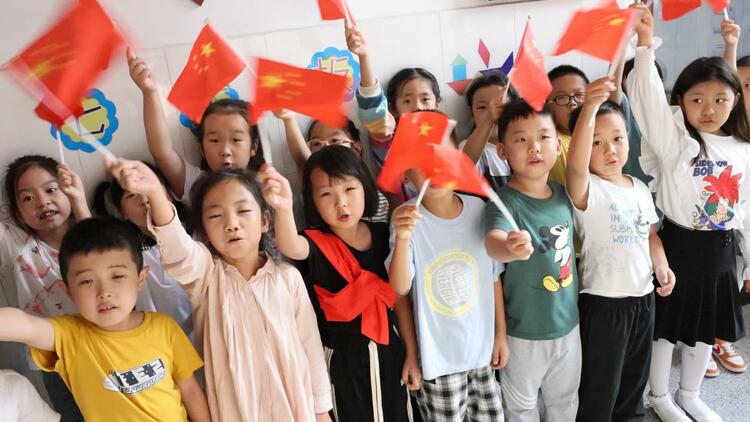 迎盛会，庆国庆！唐山满目“中国红”