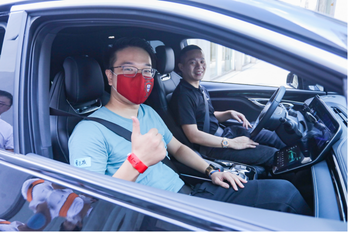 广汽蔚来联手广东移动试驾火爆进行 007现场体验刷新你的感官