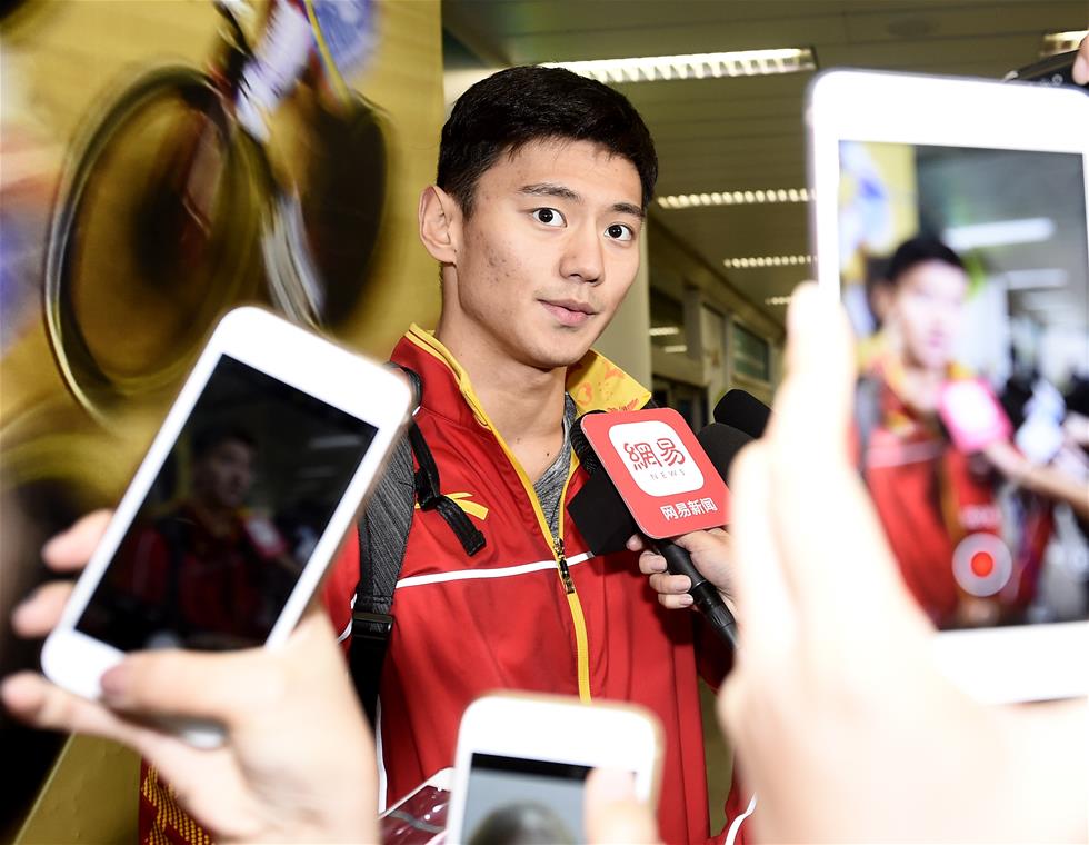 中国游泳队抵达里约 中国游泳队抵达里约