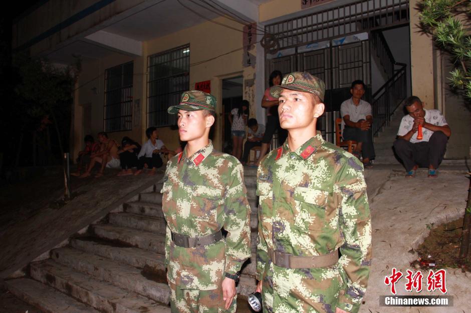 广西苍梧5.4级地震震中 60间房屋出现裂缝