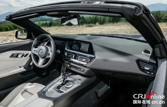 新款宝马Z4发布 三年后停产_fororder_image003