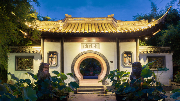 上海這座古典園林中秋開啟夜遊模式 打造3年的夜景燈光首次亮相
