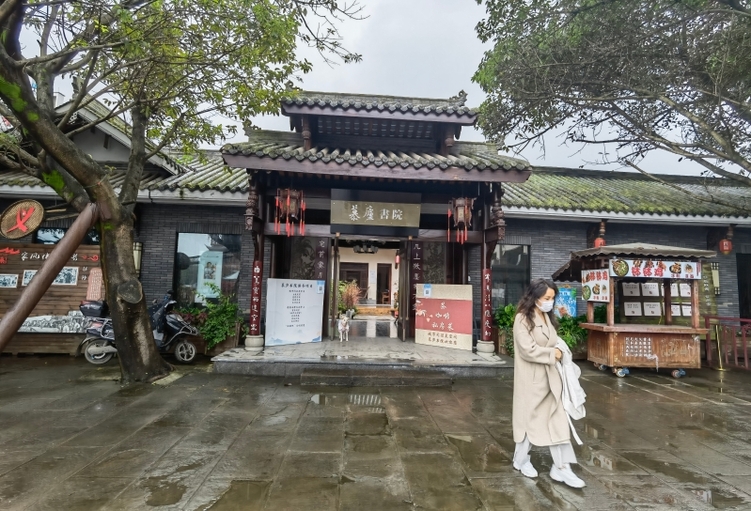 （转载）第七届华语青年作家奖揭晓，王占黑、马金莲、杨潇等8名青年作家获奖