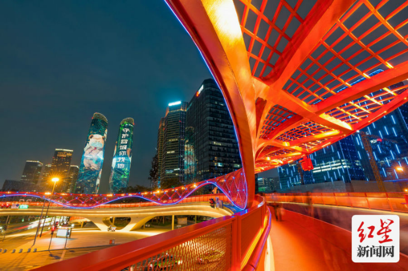 （转载）探秘城市地标⑥丨双子塔：27°视角 超72变