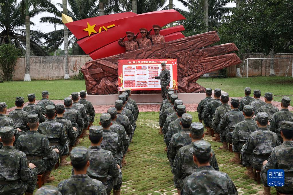始终做党和人民完全可以信赖的英雄军队——解放军和武警部队认真学习、深刻领会党的二十大精神