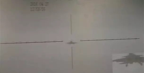 深度还原歼-15坠机全程，飞行员只“做错”一件事……