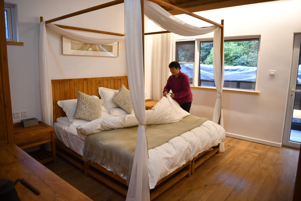 新华全媒+ | 陕西宁陕：守护秦岭绿色 建设多彩田园