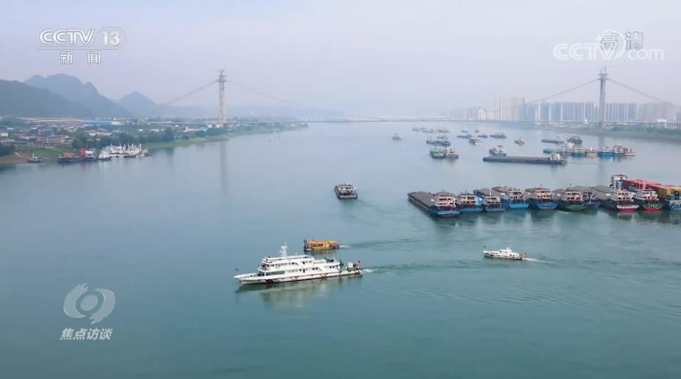 焦点访谈：十年·答卷 天更蓝 水更清 家园更美