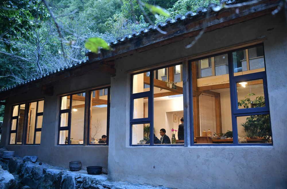 新华全媒+ | 陕西宁陕：守护秦岭绿色 建设多彩田园