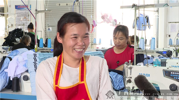 加视频【你笑起来真好看】广西玉林市：打通脱贫致富路 奋力奔向小康生活