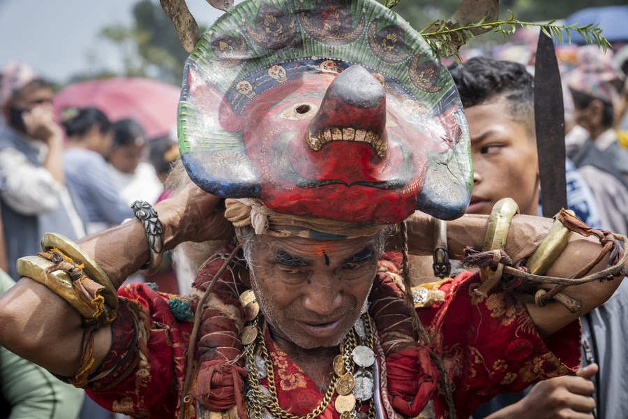 Asia Album: Celebrations of Festival of Rudrayani in Nepal_fororder_8
