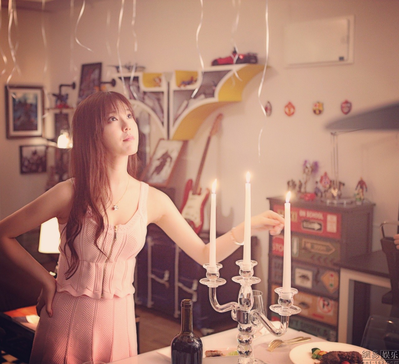 《你好乔安》正热播 赵奕欢友情客串晒剧照