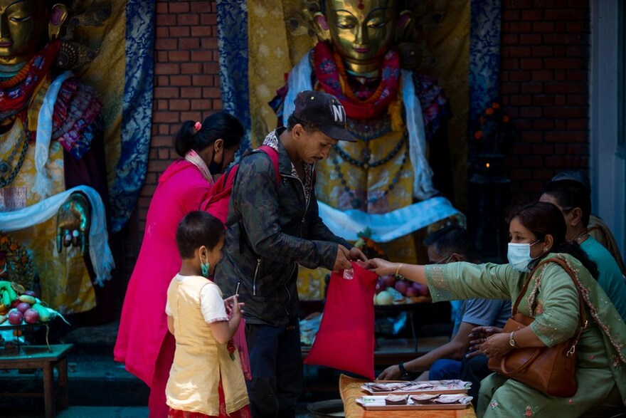 Asia Album: Glimpse of Pancha Dan Festival in Nepal_fororder_1