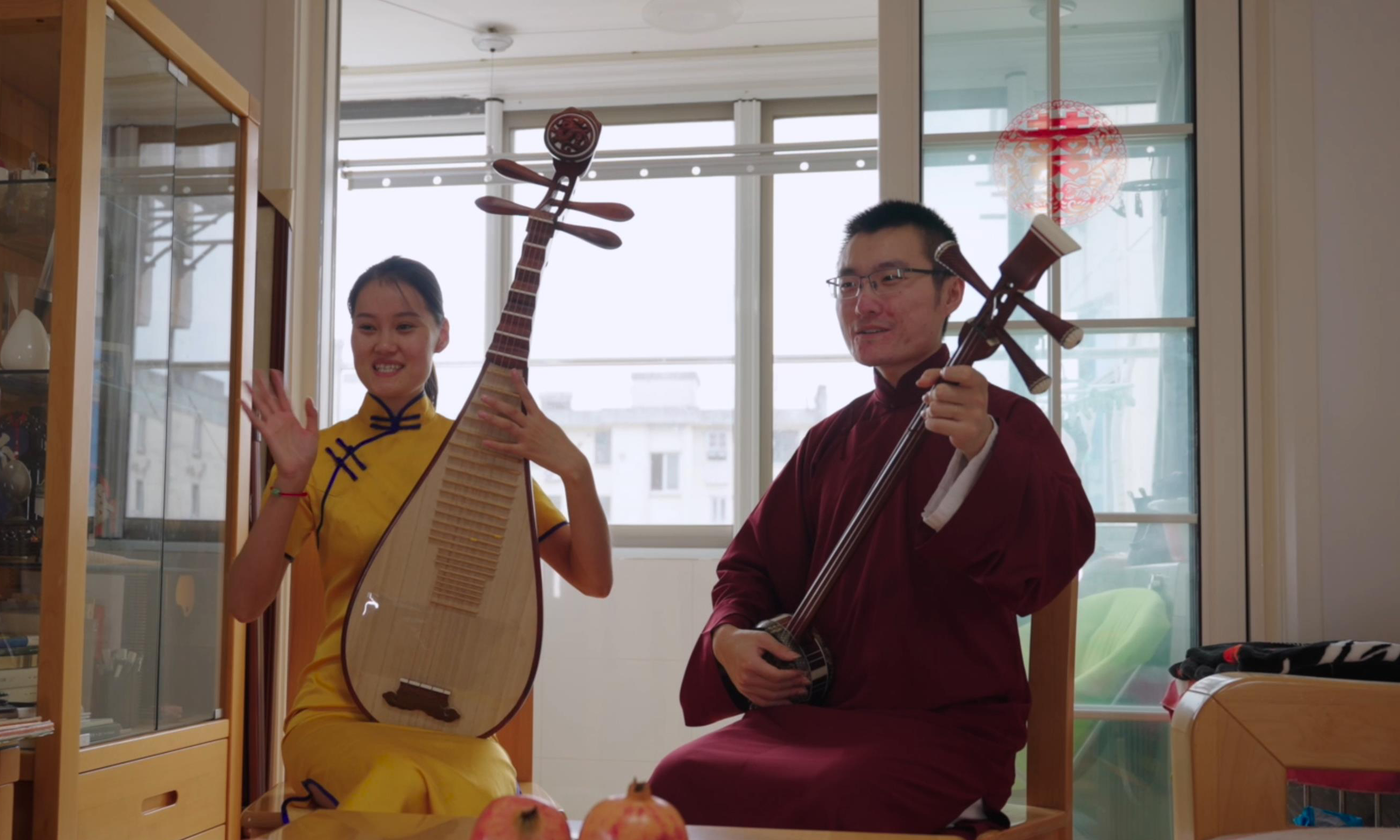 外国人眼里的这十年④｜苏州评弹视频博主：小家变舞台，非遗传承创新