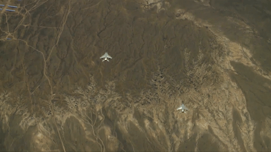 作为首批“飞豹”战机前舱女飞行员 她的履历写满优秀