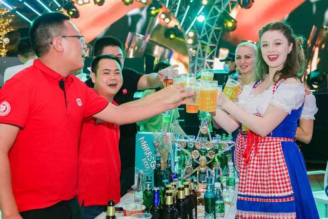 深圳国际啤酒节完美收官—高端组局 五感撩人 体验触手可及的幸福