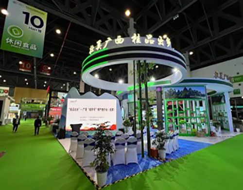 桂品出乡 广西60家名特优产品企业携自家“尖货”亮相蓉城_fororder_广西会展现场-供图-广西商务厅