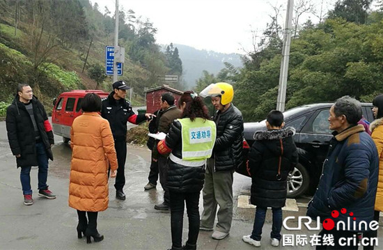 已過審【區縣聯動】【巴南】巴南區石灘鎮：“三個強化”確保春節交通安全【區縣聯動　列表】石灘鎮“三個強化”確保春節交通安全