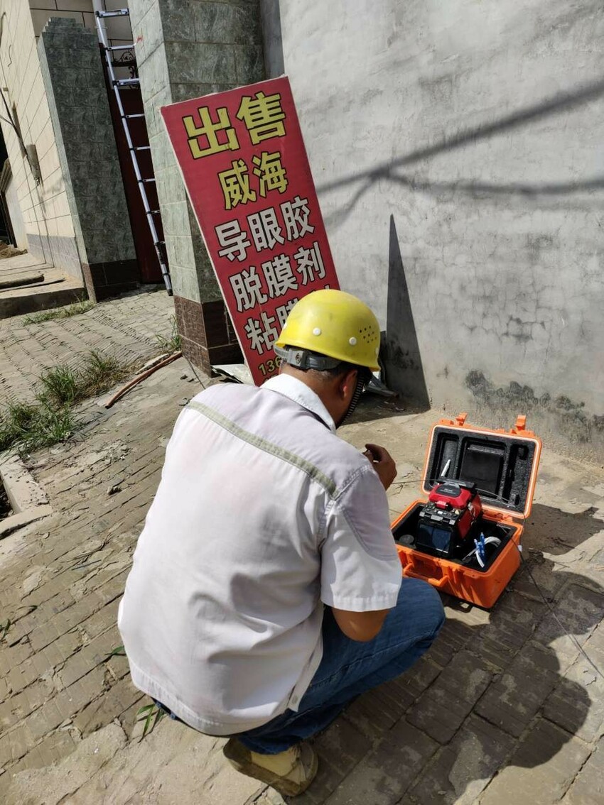  ƽ˸ġСʦ??ǺӱͨǴͥʦĻ