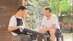 克里斯—— 弘扬中国非遗的“洋村民”
