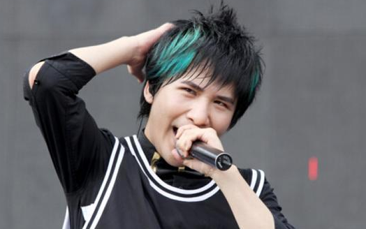 再陷抄袭门！音乐人质疑大张伟编曲抄袭国外DJ