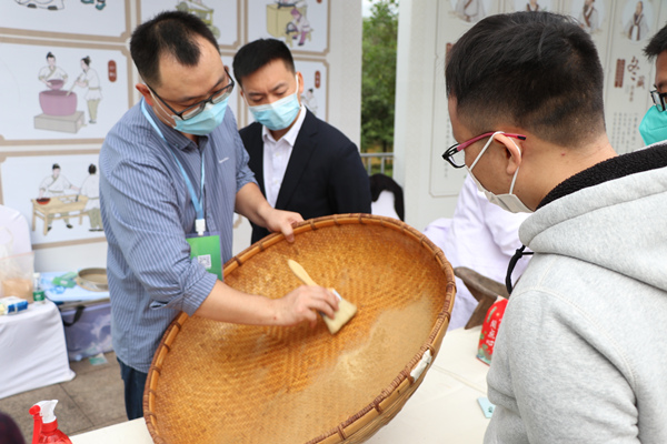 重庆开州：2022第三届三峡道地中药材交易博览会开幕