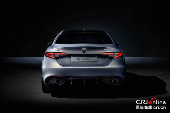 新款阿尔法·罗密欧Giulia/Stelvio2023年一季度在海外上市_fororder_image007