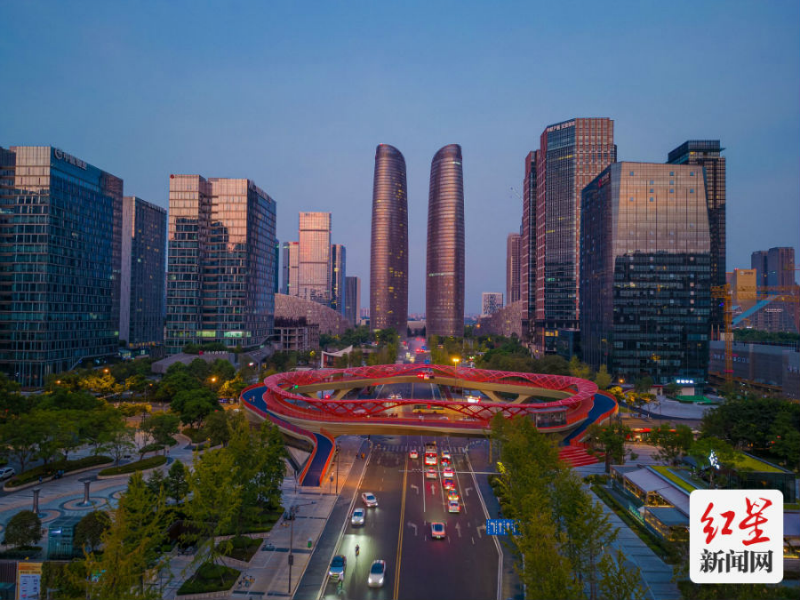 （转载）探秘城市地标⑥丨双子塔：27°视角 超72变