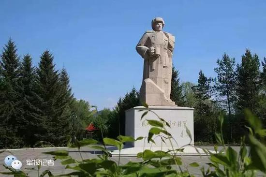78年前,他壮烈殉国。他说:我们中国人都投降了,还有中国吗?