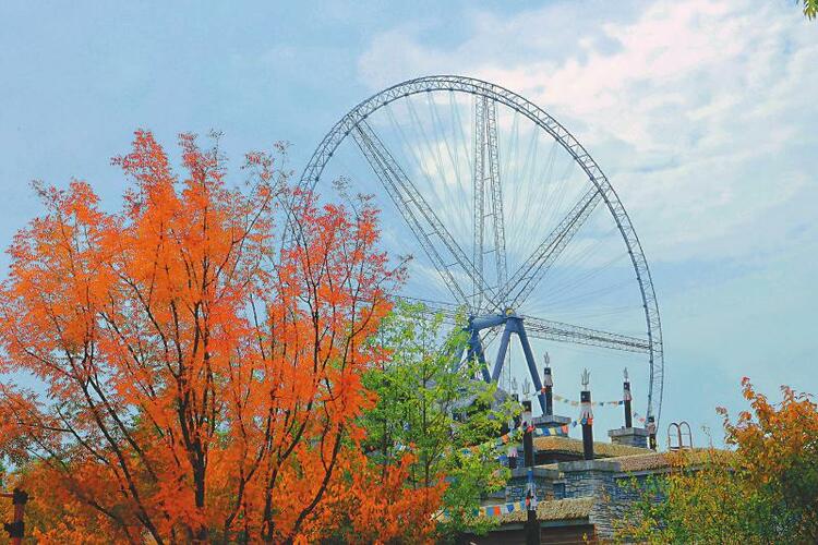 总高度超103米四川最高摩天轮2023年初迎客