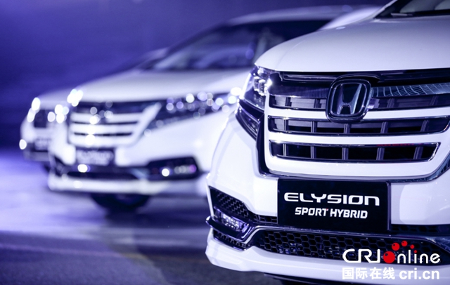 汽车频道【供稿】【资讯】构建业界首个混动家族 开启东风Honda全混时代 款待最重要的人 艾力绅锐·混动重装上市
