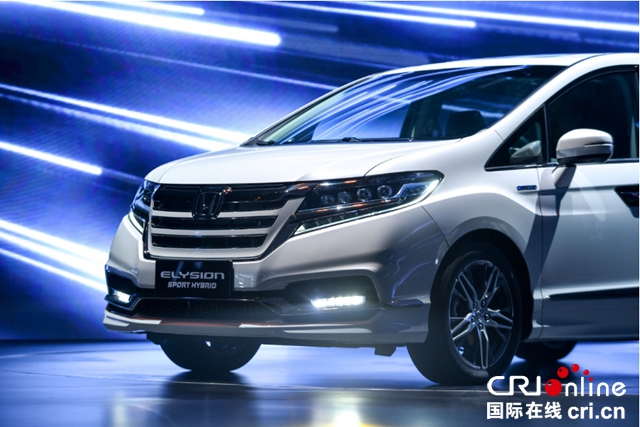 汽车频道【供稿】【资讯】构建业界首个混动家族 开启东风Honda全混时代 款待最重要的人 艾力绅锐·混动重装上市