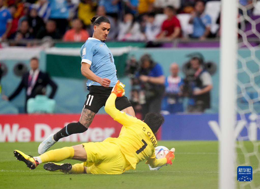 卡塔尔世界杯 | H组：乌拉圭战平韩国