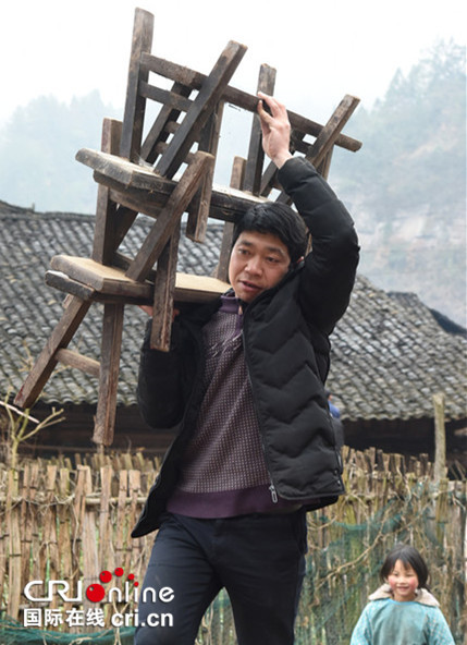 已过审【山城故事】石柱县中益乡建峰村村民委员会主任贺剑飞 大风堡脚下的“引路人”