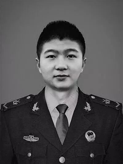 "现实中会为救一位公民牺牲几名军人吗？"答案来了……