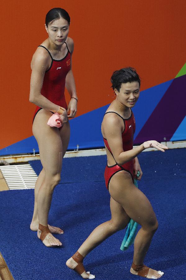 跳水女子双人三米板：吴敏霞和施廷懋夺冠