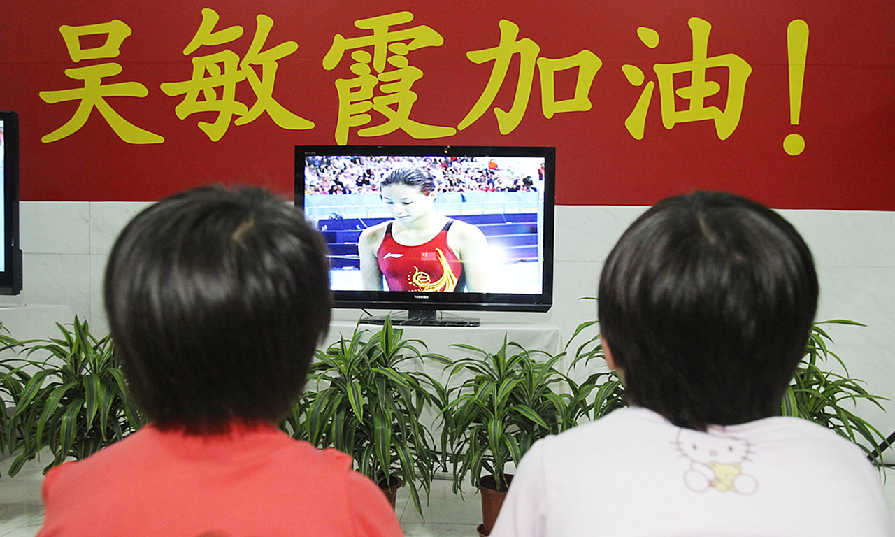 不学伏明霞郭晶晶!"女皇"吴敏霞不做豪门梦