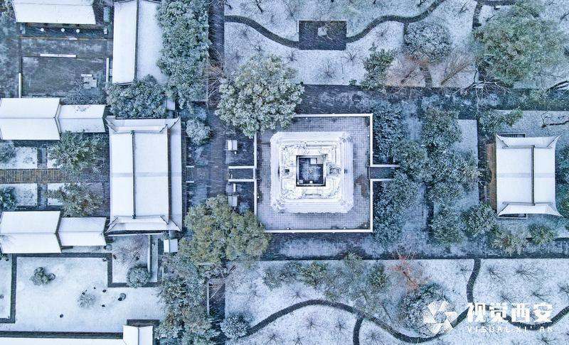 （转载）风雪小雁塔